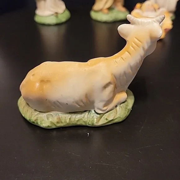 VTG 9pc Porcelain Nativity Figurines‎ Set ~ Classic Living Christmas Collection - Picture 13 of 16